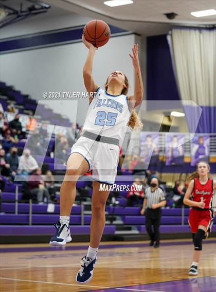 Thumbnail 1 in Southport vs. Perry Meridian (IHSAA 4A Sectional Semifinal) photogallery.