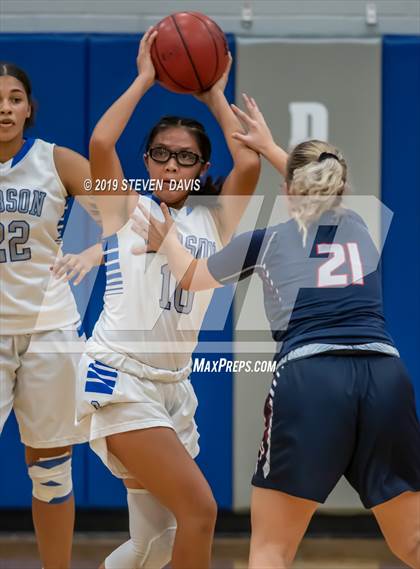 Thumbnail 1 in Pinnacle vs Dobson photogallery.