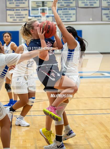 Thumbnail 1 in Pinnacle vs Dobson photogallery.