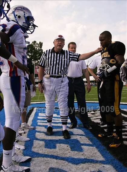 Thumbnail 1 in Byrnes @ Central Gwinnett (Progressive Football Challenge) photogallery.