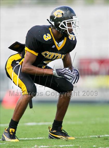 Thumbnail 2 in Byrnes @ Central Gwinnett (Progressive Football Challenge) photogallery.