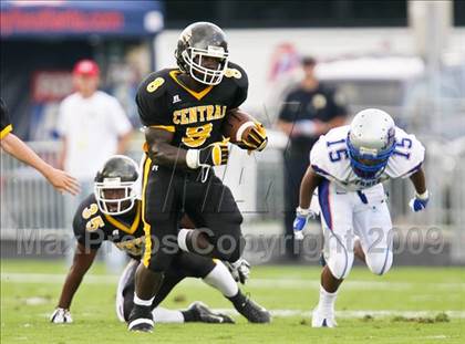 Thumbnail 1 in Byrnes @ Central Gwinnett (Progressive Football Challenge) photogallery.