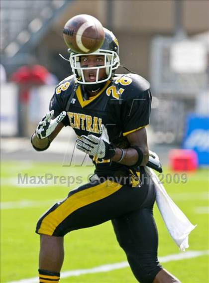 Thumbnail 1 in Byrnes @ Central Gwinnett (Progressive Football Challenge) photogallery.