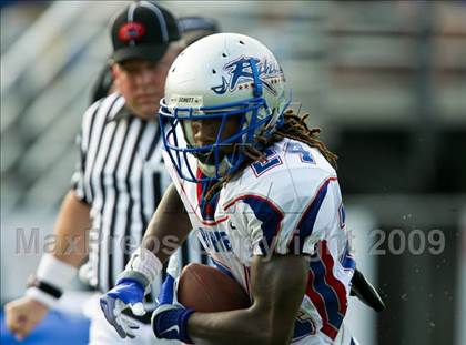 Thumbnail 2 in Byrnes @ Central Gwinnett (Progressive Football Challenge) photogallery.