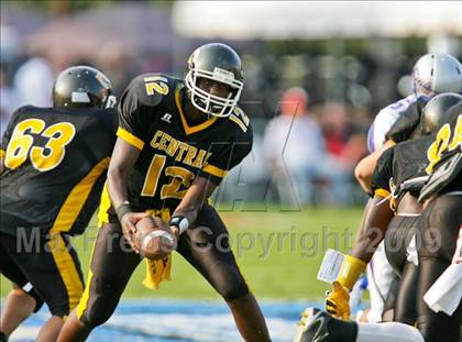 Thumbnail 3 in Byrnes @ Central Gwinnett (Progressive Football Challenge) photogallery.