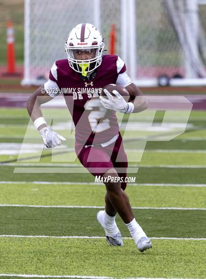 Thumbnail 3 in MICDS @ De Smet Jesuit photogallery.