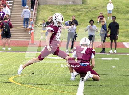 Thumbnail 3 in MICDS @ De Smet Jesuit photogallery.