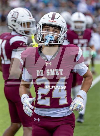 Thumbnail 2 in MICDS @ De Smet Jesuit photogallery.