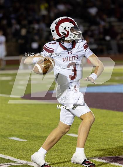 Thumbnail 1 in MICDS @ De Smet Jesuit photogallery.