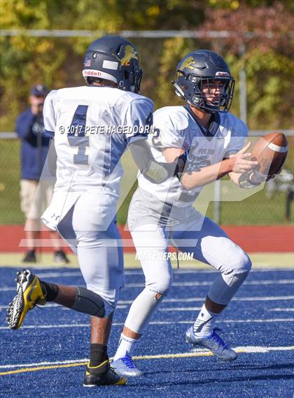 Thumbnail 3 in Bergen Catholic @ Pope John XXIII photogallery.