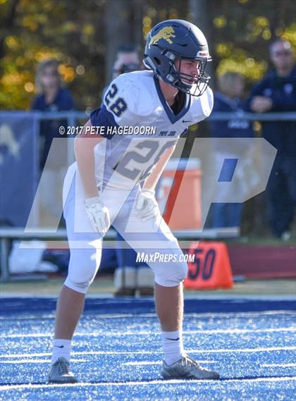 Thumbnail 3 in Bergen Catholic @ Pope John XXIII photogallery.