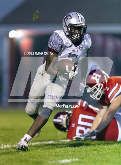 Thumbnail 3 in Menomonee Falls @ Hamilton photogallery.