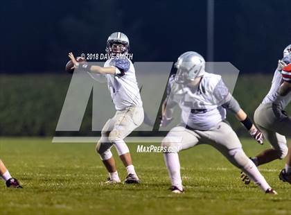 Thumbnail 1 in Menomonee Falls @ Hamilton photogallery.