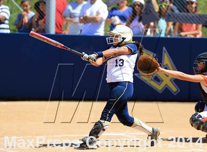 Thumbnail 2 in Mater Dei Catholic vs. Valhalla (CIF-SDS D2 Final) photogallery.