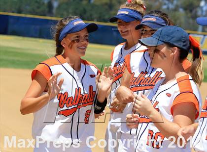 Thumbnail 1 in Mater Dei Catholic vs. Valhalla (CIF-SDS D2 Final) photogallery.