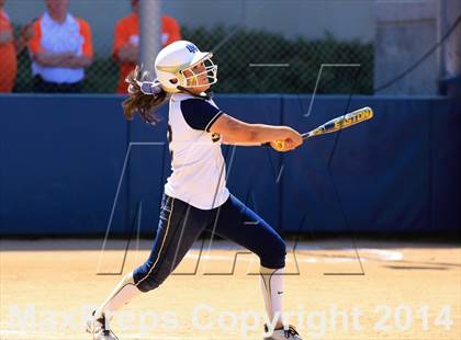 Thumbnail 2 in Mater Dei Catholic vs. Valhalla (CIF-SDS D2 Final) photogallery.