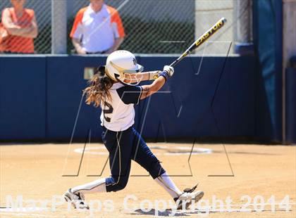 Thumbnail 2 in Mater Dei Catholic vs. Valhalla (CIF-SDS D2 Final) photogallery.