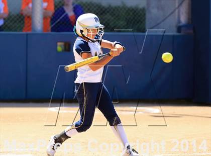 Thumbnail 1 in Mater Dei Catholic vs. Valhalla (CIF-SDS D2 Final) photogallery.