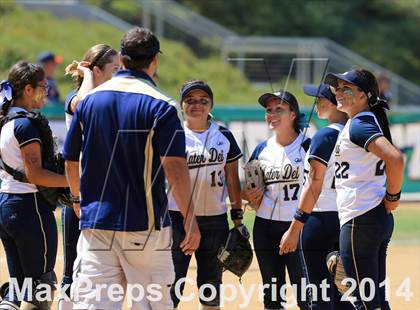 Thumbnail 1 in Mater Dei Catholic vs. Valhalla (CIF-SDS D2 Final) photogallery.