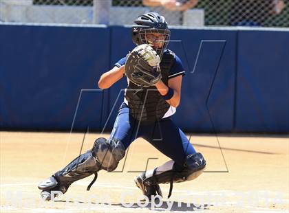 Thumbnail 2 in Mater Dei Catholic vs. Valhalla (CIF-SDS D2 Final) photogallery.