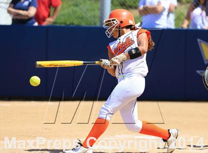 Thumbnail 1 in Mater Dei Catholic vs. Valhalla (CIF-SDS D2 Final) photogallery.