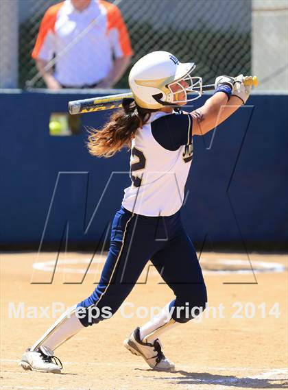 Thumbnail 3 in Mater Dei Catholic vs. Valhalla (CIF-SDS D2 Final) photogallery.