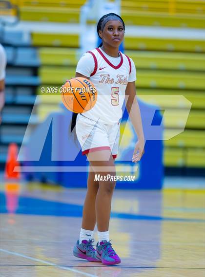 Thumbnail 1 in Marist vs Creekside (GHSA 4A Final Four) photogallery.