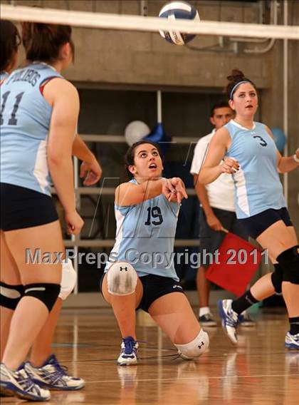 Thumbnail 1 in Mesrobian @ Pilibos photogallery.