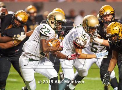 Thumbnail 1 in Shelby vs. Kinston (NCHSAA Class 2A Final) photogallery.