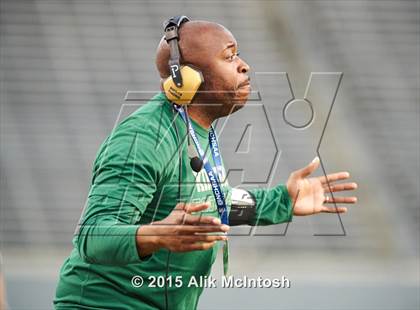 Thumbnail 3 in Shelby vs. Kinston (NCHSAA Class 2A Final) photogallery.