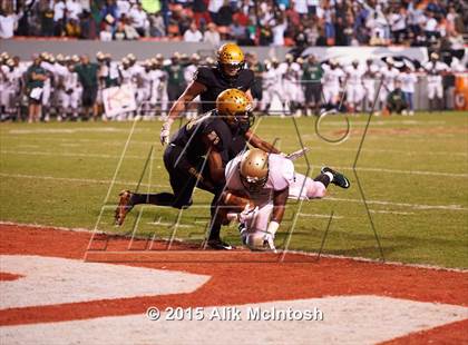 Thumbnail 3 in Shelby vs. Kinston (NCHSAA Class 2A Final) photogallery.