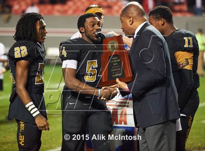 Thumbnail 2 in Shelby vs. Kinston (NCHSAA Class 2A Final) photogallery.