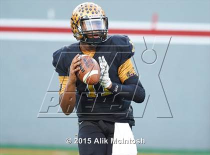 Thumbnail 2 in Shelby vs. Kinston (NCHSAA Class 2A Final) photogallery.