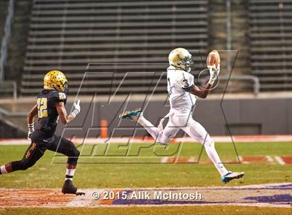 Thumbnail 1 in Shelby vs. Kinston (NCHSAA Class 2A Final) photogallery.