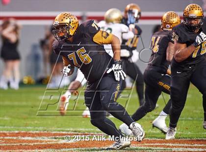 Thumbnail 3 in Shelby vs. Kinston (NCHSAA Class 2A Final) photogallery.