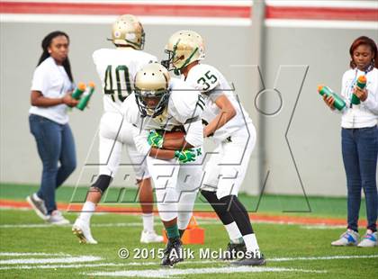 Thumbnail 1 in Shelby vs. Kinston (NCHSAA Class 2A Final) photogallery.