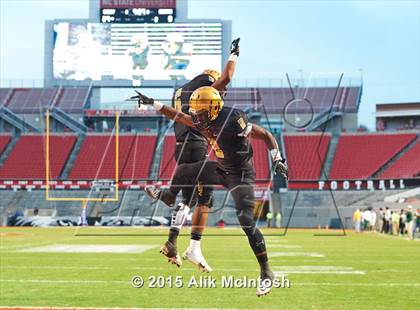 Thumbnail 2 in Shelby vs. Kinston (NCHSAA Class 2A Final) photogallery.
