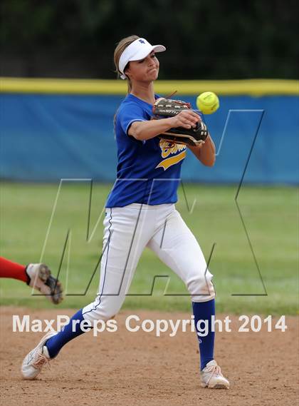 Thumbnail 2 in Orange Lutheran @ Fountain Valley (Game 1) photogallery.