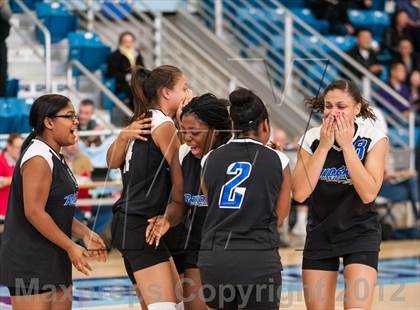 Thumbnail 2 in Shea vs. Mt. Pleasant (RIIL D3 Final) photogallery.