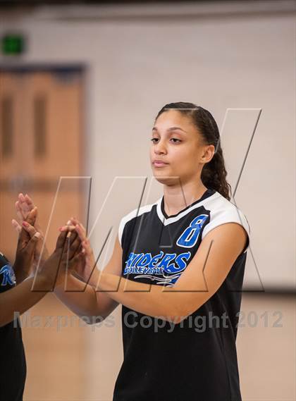 Thumbnail 3 in Shea vs. Mt. Pleasant (RIIL D3 Final) photogallery.