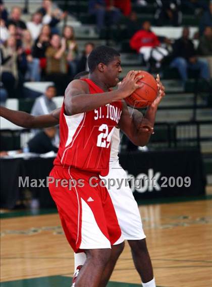 Thumbnail 3 in Istrouma vs St. Thomas Catholic (Texas Jamboree) photogallery.