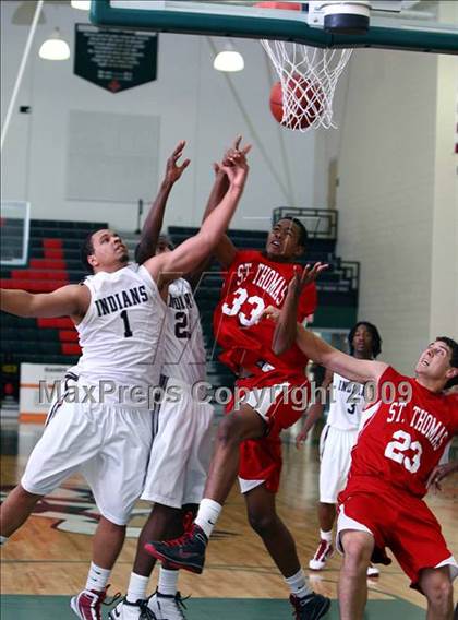 Thumbnail 1 in Istrouma vs St. Thomas Catholic (Texas Jamboree) photogallery.