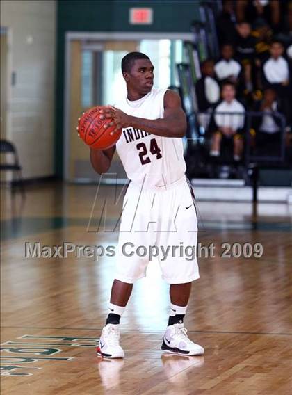 Thumbnail 2 in Istrouma vs St. Thomas Catholic (Texas Jamboree) photogallery.