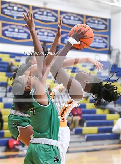 Thumbnail 3 in Bishop McNamara @ St. Mary's (Nike Tournament of Champions)  photogallery.