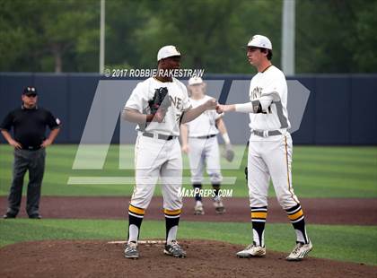 Thumbnail 2 in Forney vs. Mansfield Legacy (UIL 5A Semifinal) photogallery.