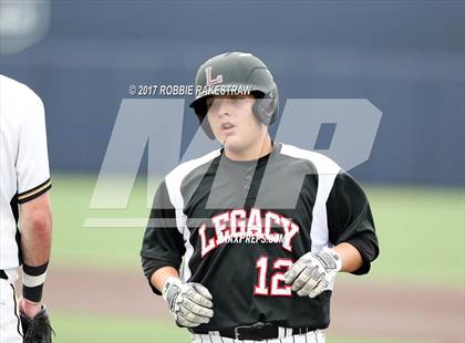 Thumbnail 2 in Forney vs. Mansfield Legacy (UIL 5A Semifinal) photogallery.