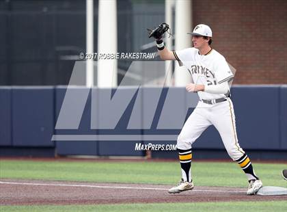 Thumbnail 3 in Forney vs. Mansfield Legacy (UIL 5A Semifinal) photogallery.
