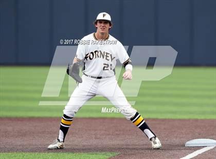 Thumbnail 3 in Forney vs. Mansfield Legacy (UIL 5A Semifinal) photogallery.