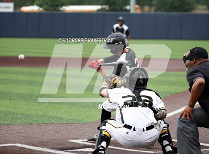 Thumbnail 3 in Forney vs. Mansfield Legacy (UIL 5A Semifinal) photogallery.