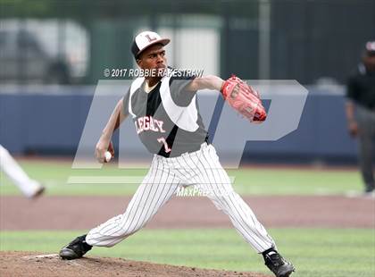 Thumbnail 1 in Forney vs. Mansfield Legacy (UIL 5A Semifinal) photogallery.